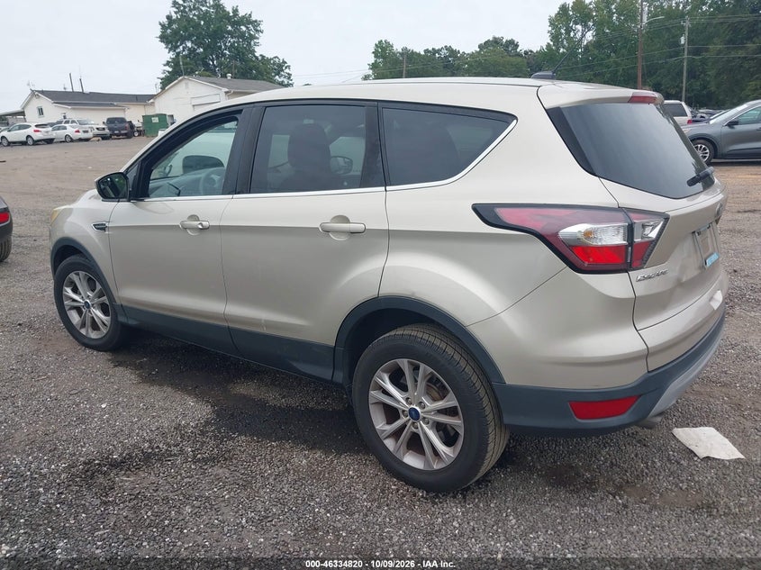 Vin: 1fmcu0gdxhub41488, lot: 46835079, ford escape se 20173