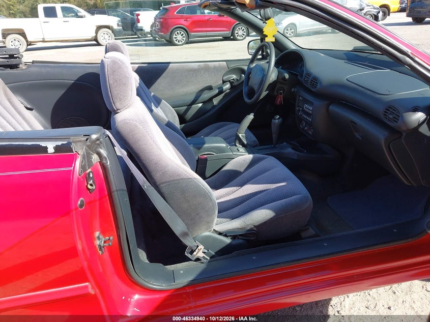 PONTIAC SUNFIRE 2000 VIN 4G2JB32T0YB201682