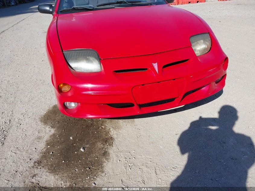 PONTIAC SUNFIRE 2000 VIN 4G2JB32T0YB201682