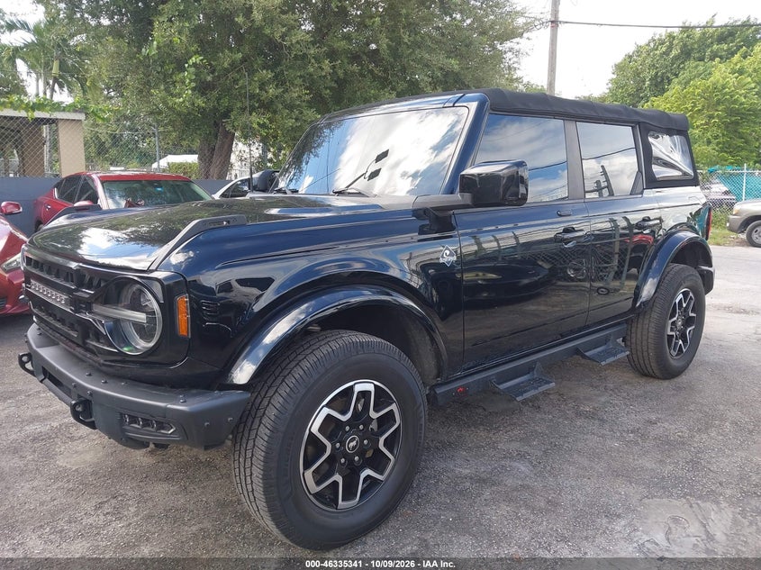2022 FORD BRONCO OUTER BANKS · Фото 2