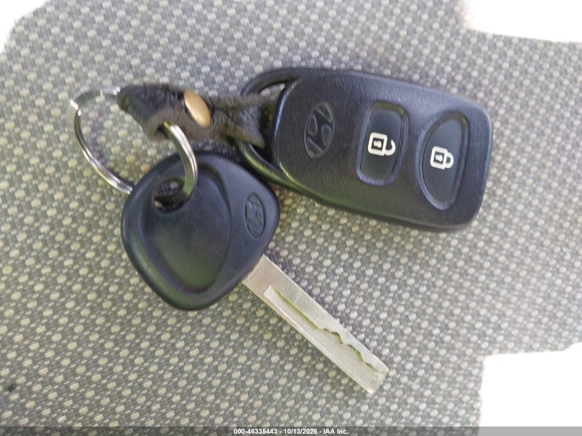 2013 HYUNDAI ACCENT GLS · Фото 11