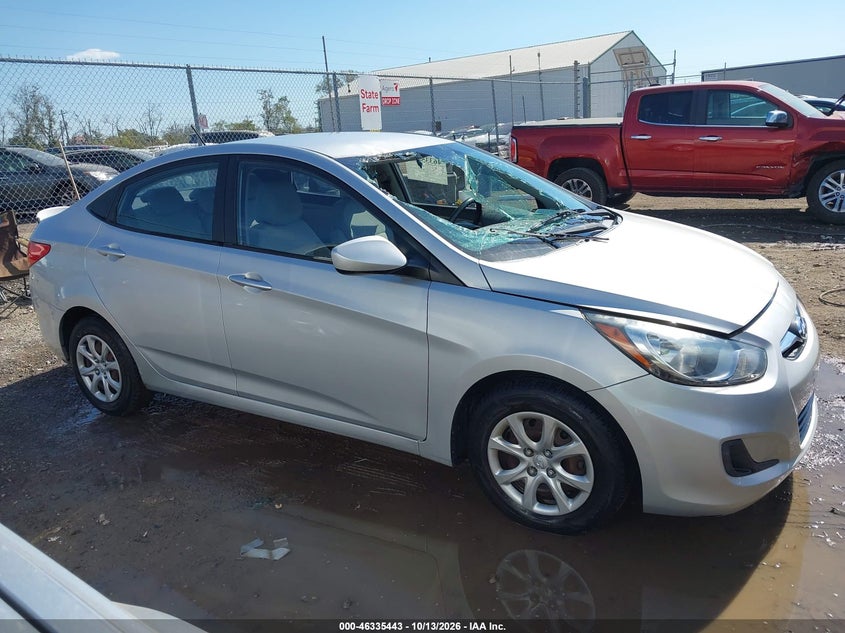 2013 HYUNDAI ACCENT GLS · Фото 13
