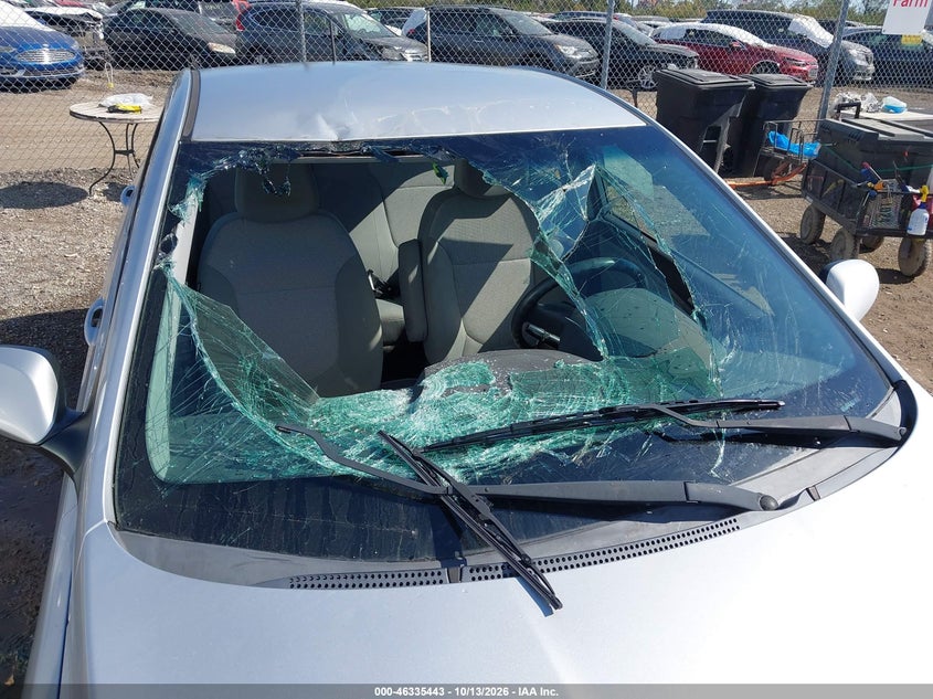 2013 HYUNDAI ACCENT GLS · Фото 6