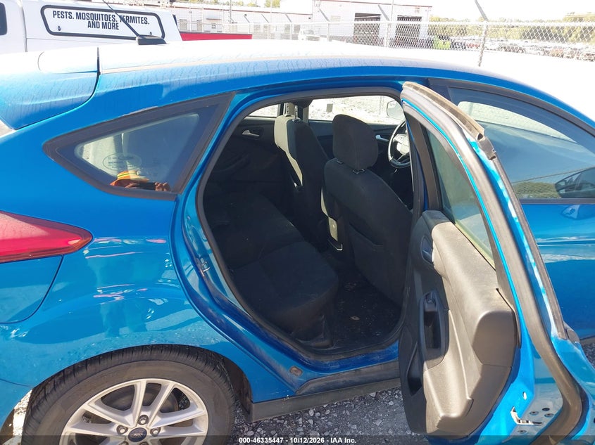2017 FORD FOCUS SE · Фото 8