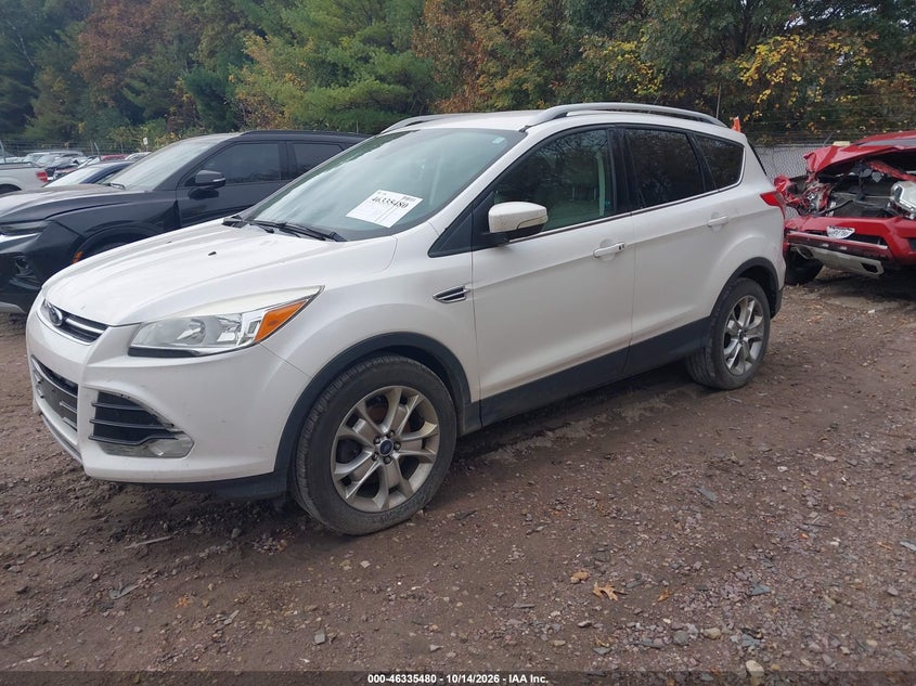 2015 Ford Escape Titanium, Normal Wear & Tear, IAAI, VIN 1FMCU9JX5FUA43375 — photo 2