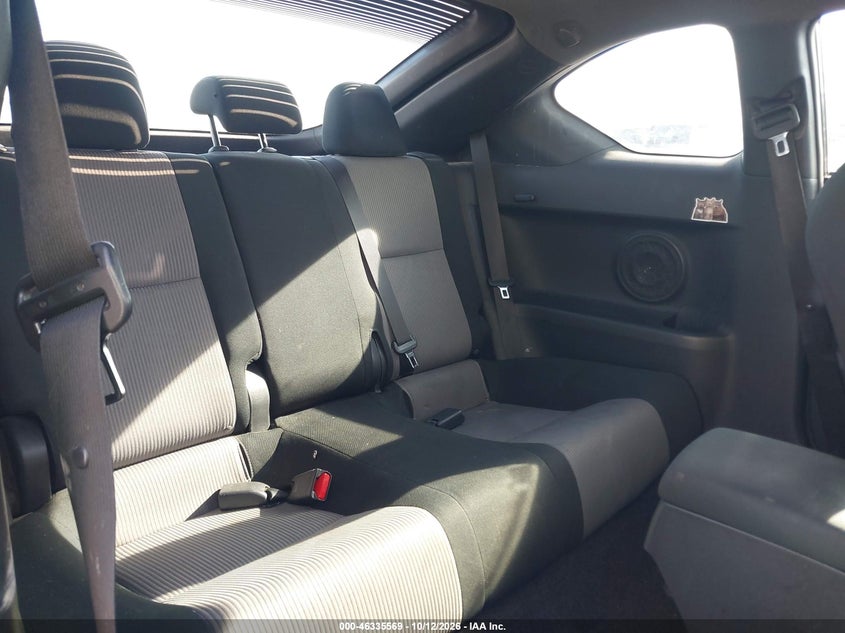 2015 SCION TC · Фото 8