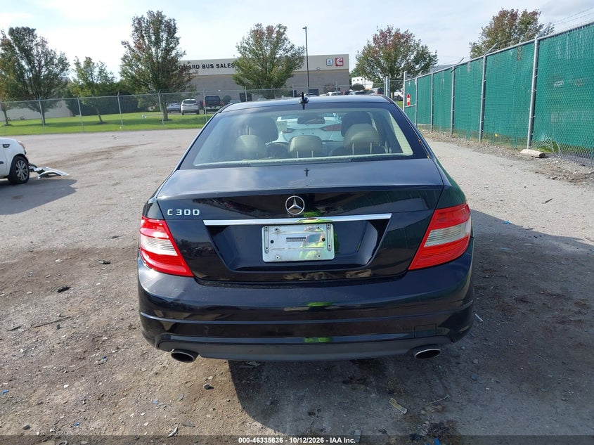 2011 MERCEDES-BENZ C 300 LUXURY/SPORT · Фото 16