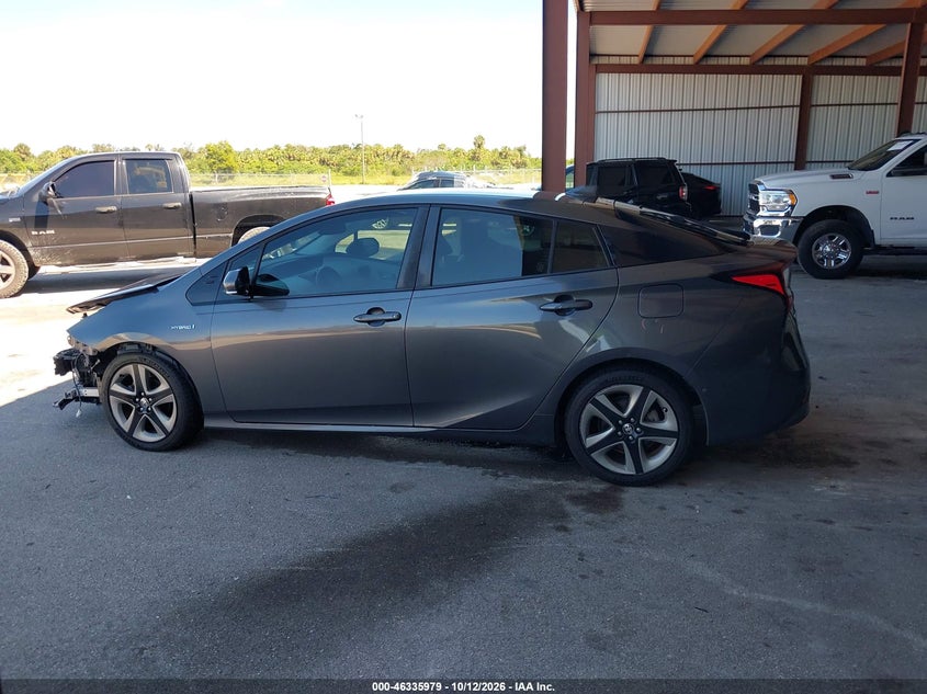 TOYOTA PRIUS - zdjęcie 15