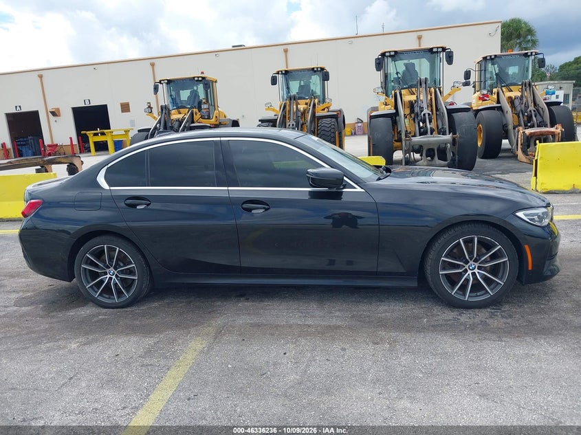 2019 BMW 330I · Фото 13