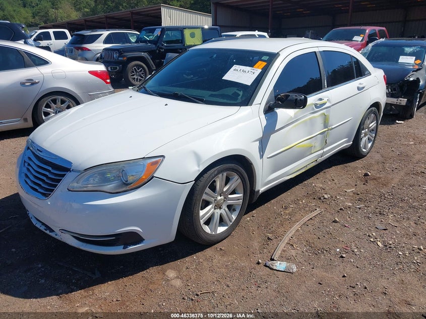 Vin: 1c3ccbbb0dn656582, lot: 46836634, chrysler 200 touring 20132