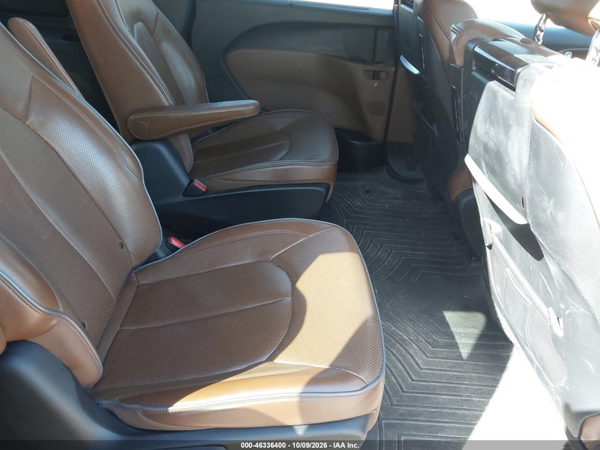 CHRYSLER PACIFICA HYBRID 2018 VIN 2C4RC1N73JR229404