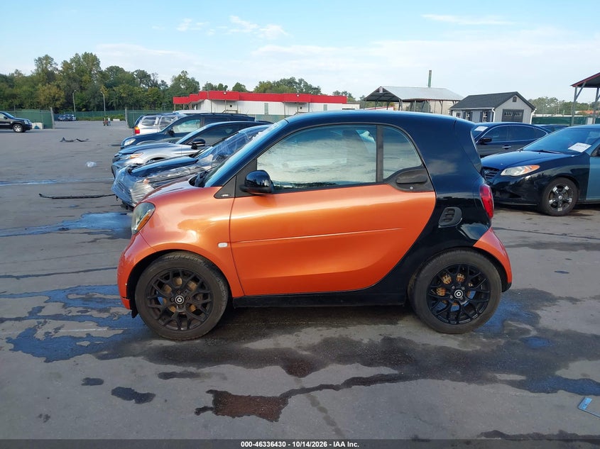 2016 SMART FORTWO PRIME · Photo 14