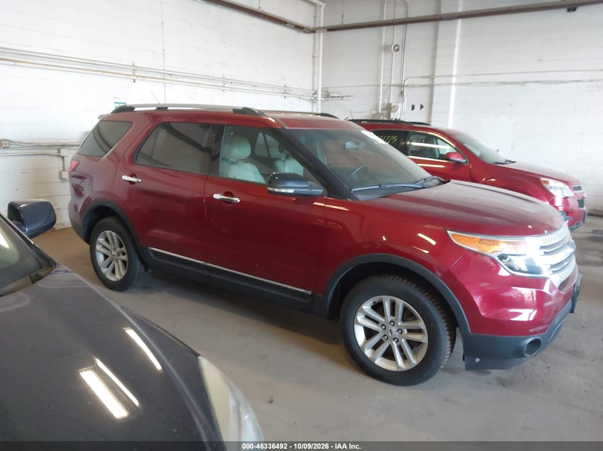 Vin: 1fm5k8d81dga13637, lot: 46836751, ford explorer xlt 2013 img_1