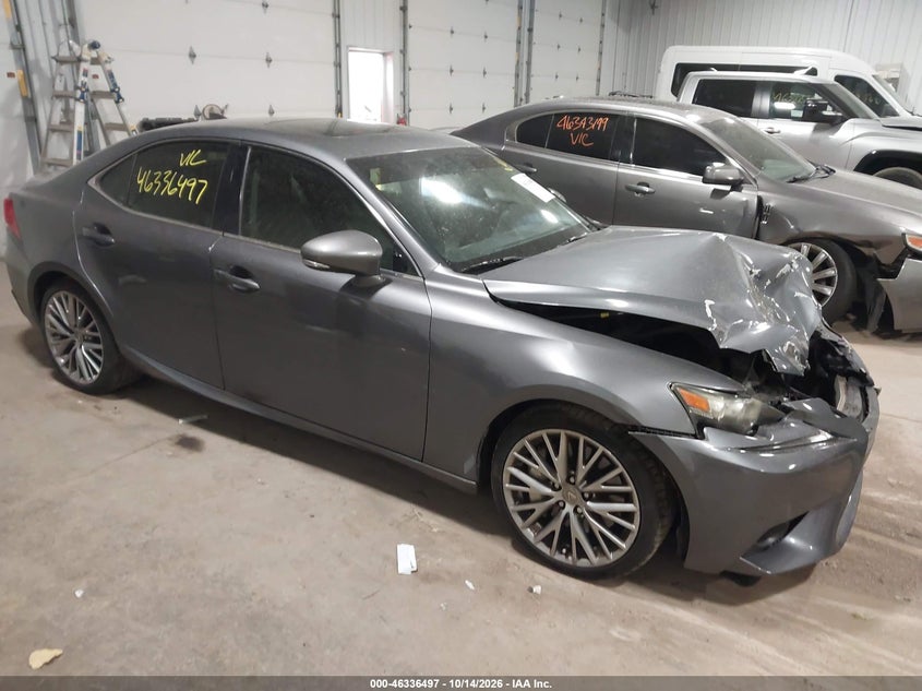 Vin: jthcm1d22g5014643, lot: 46836756, lexus is 300 20161