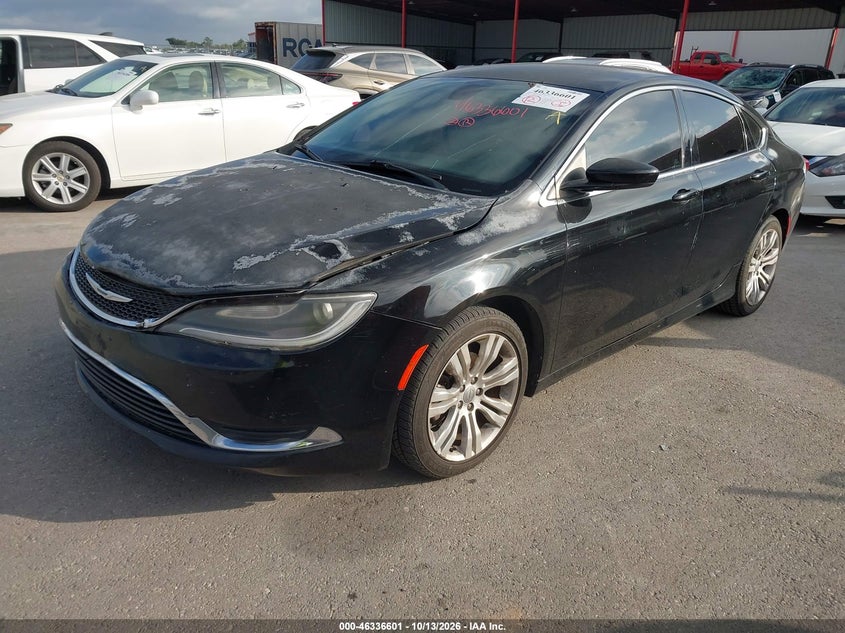 2015 CHRYSLER 200 LIMITED · Фото 2