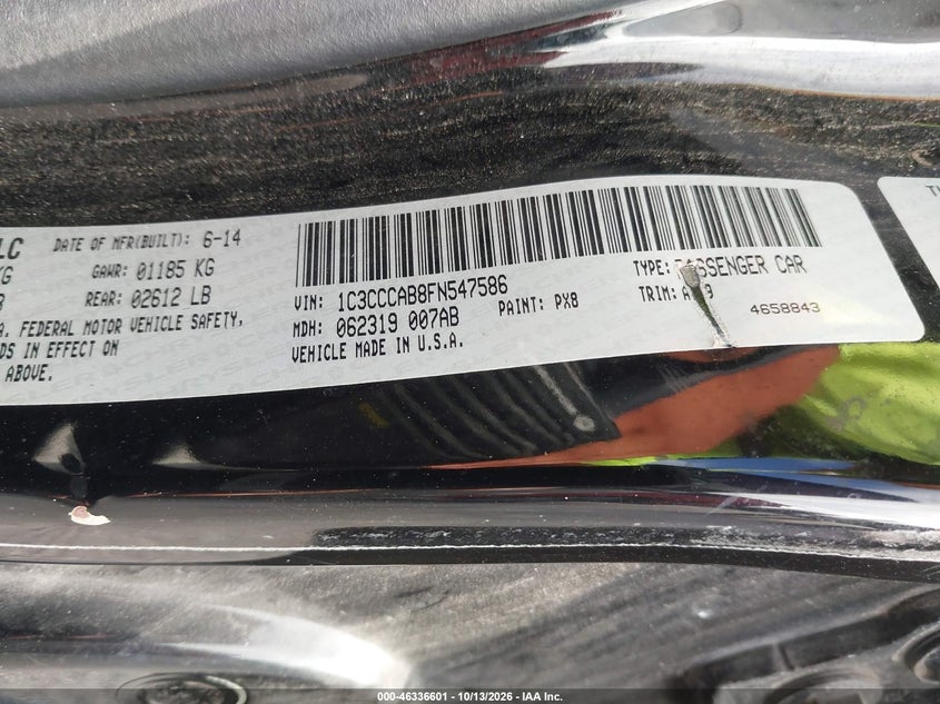 2015 CHRYSLER 200 LIMITED · Фото 9