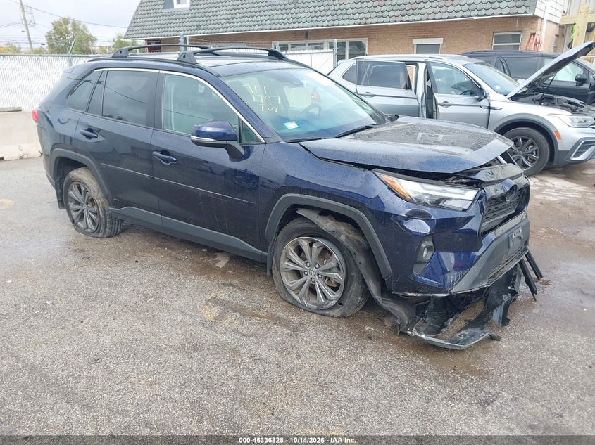 Vin: 4t3b6rfv7nu093617, lot: 46837087, toyota rav4 hybrid xle premium 2022 img_1