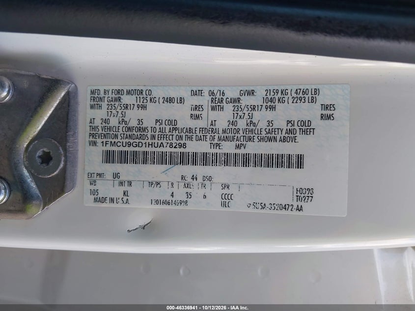 2017 FORD ESCAPE SE · Фото 9