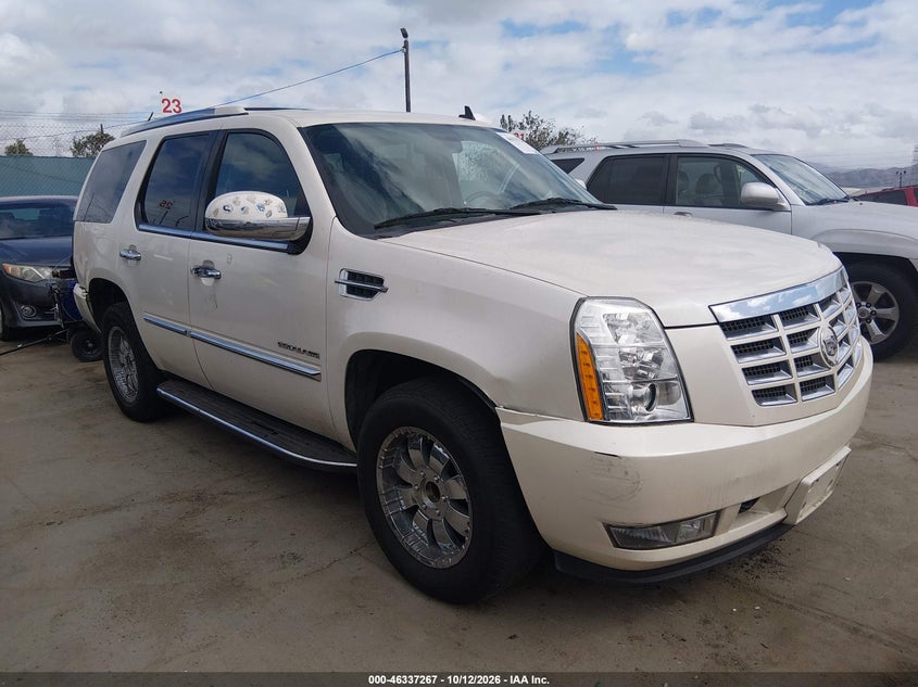 2012 CADILLAC ESCALADE STANDARD