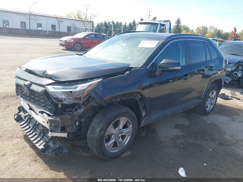Vin: 2t3p1rfv1nw272742, lot: 46838268, toyota rav4 xle 20222