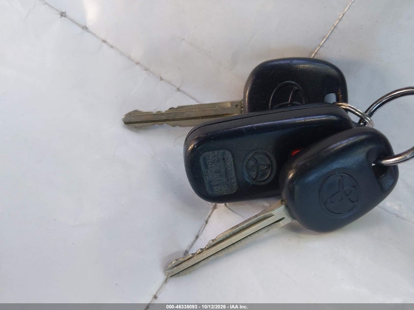 TOYOTA MATRIX 2008 VIN 2T1KR32E88C716025