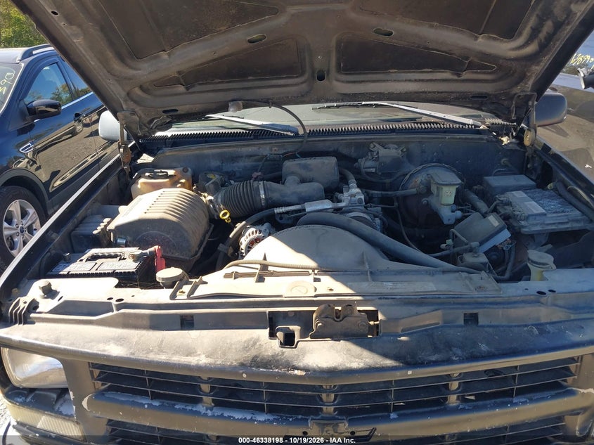 CHEVROLET C1500 1998 VIN 1GCEC14W7WZ281347