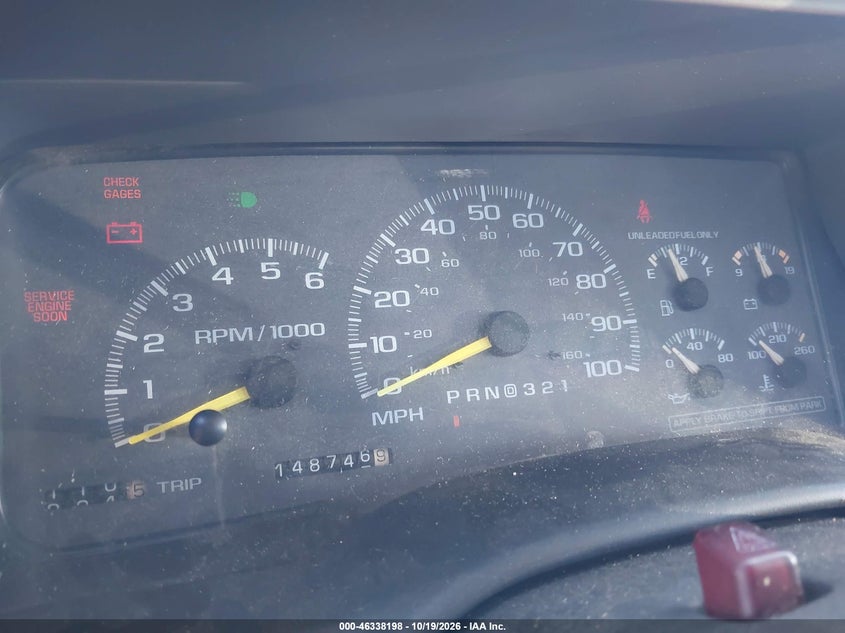 CHEVROLET C1500 1998 VIN 1GCEC14W7WZ281347