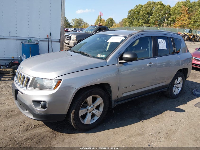 2016 Jeep Compass Sport, Right Front, IAAI, VIN 1C4NJDBB5GD686791 — photo 2