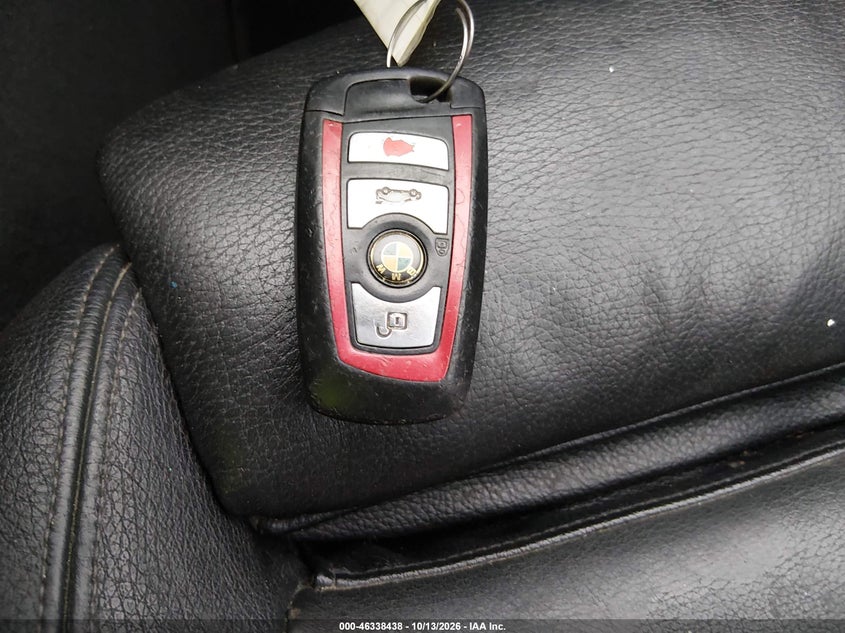 2016 BMW 328I · Фото 11