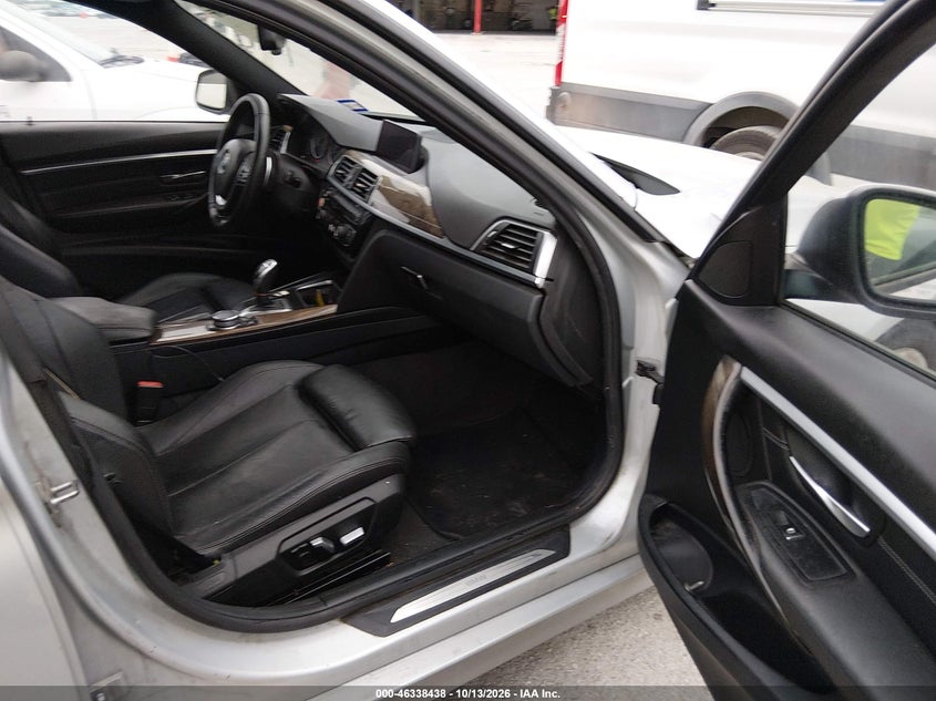 2016 BMW 328I · Фото 5