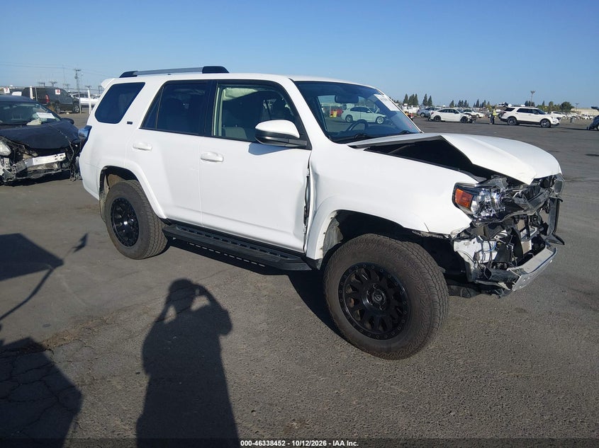 Vin: jtebu5jr0k5656367, lot: 46838711, toyota 4runner sr5 20191