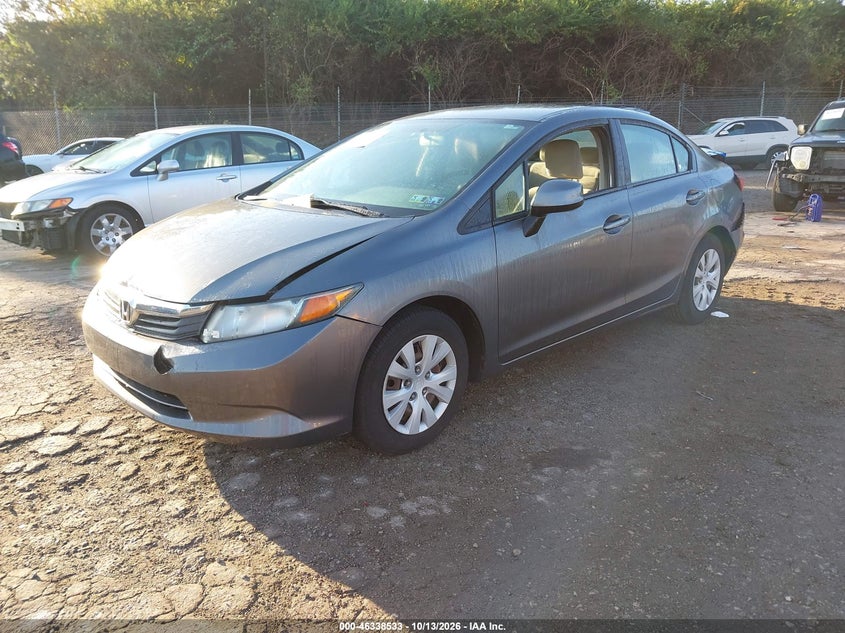 2012 Honda Civic Lx, Удар сзади, IAAI, VIN 19XFB2F54CE342016 — фото 2