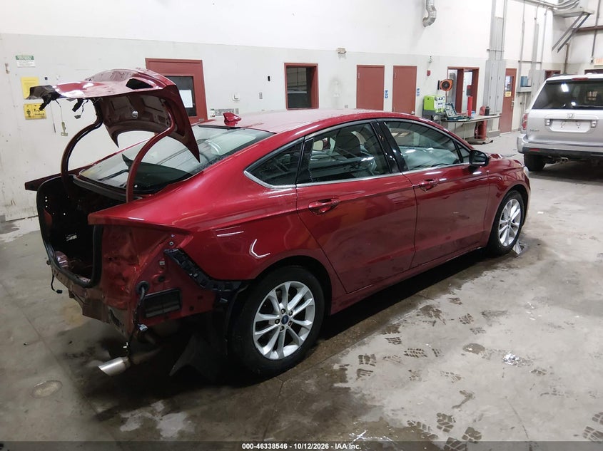 Vin: 3fa6p0hd8kr215762, lot: 46838805, ford fusion se 20194