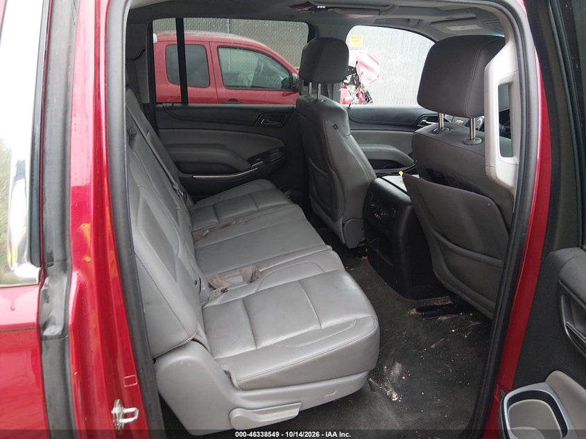 CHEVROLET SUBURBAN 1500 - zdjęcie 8