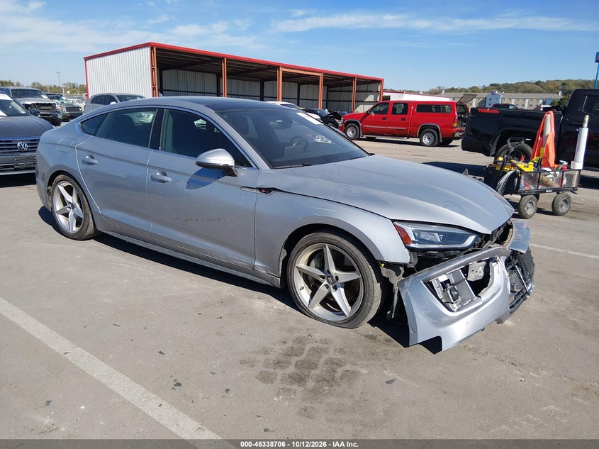 Vin: waufncf5xka090669, lot: 46838965, audi a5 45 premium 20191