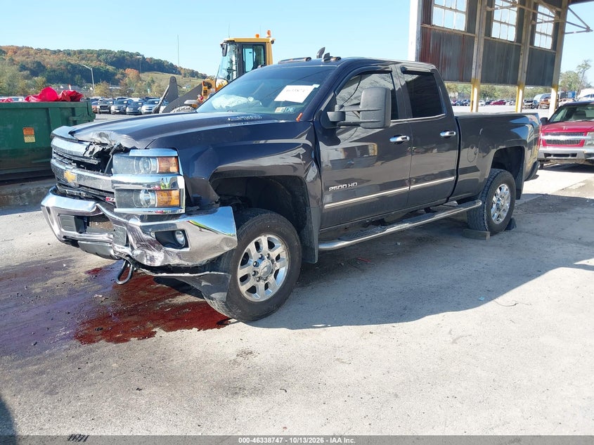 2015 Chevrolet Silverado 2500Hd Lt, Удар спереди, IAAI, VIN 1GC2KVE8XFZ135103 — фото 2