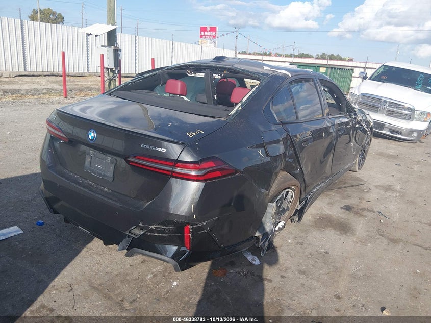 Vin: wby33fk02rcr25894, lot: 46839042, bmw i5 edrive40 20244