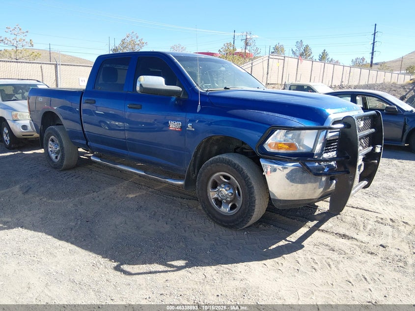 Vin: 3d7ut2cl8bg619847, lot: 46839152, ram ram 2500 st 20111