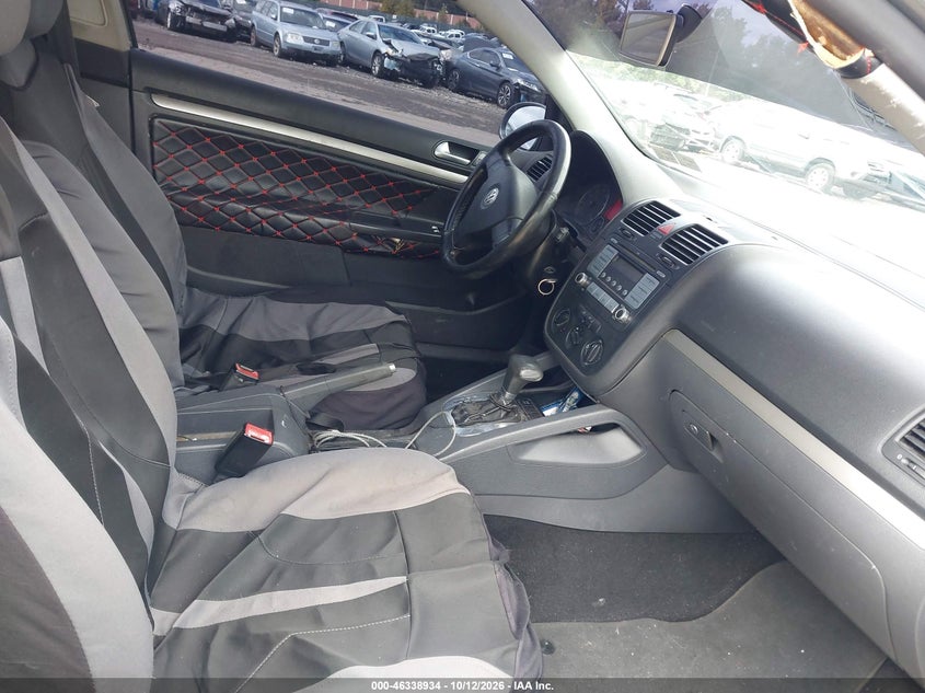 2008 VOLKSWAGEN RABBIT S · Фото 5