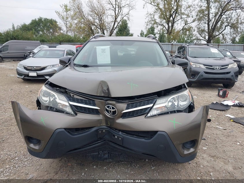 TOYOTA RAV4 - zdjęcie 12