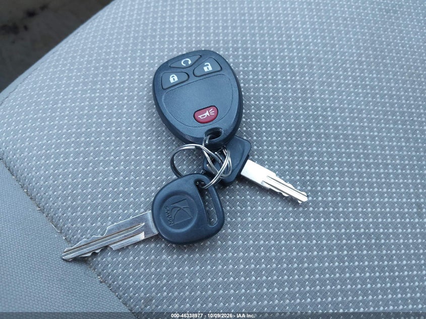 2008 SATURN VUE V6 XR · Фото 11
