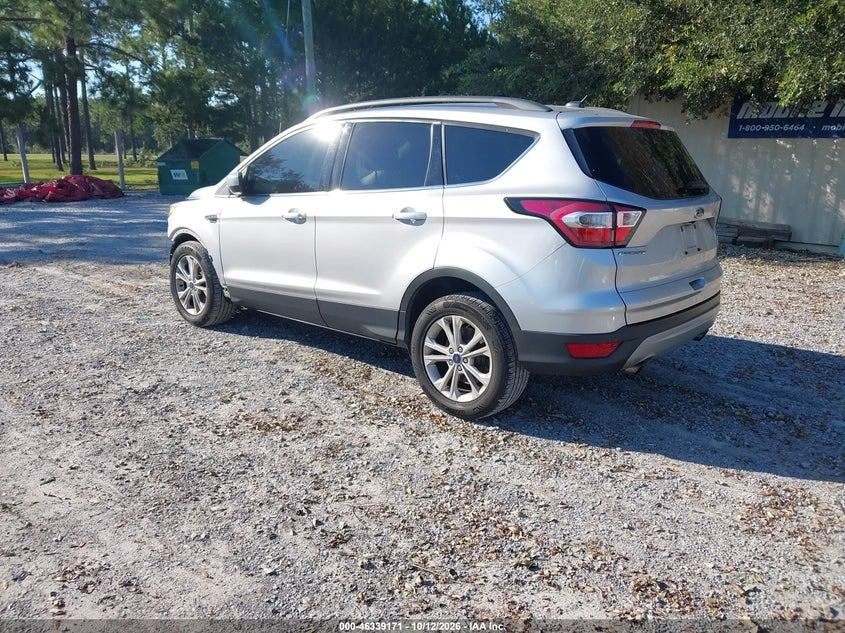 Vin: 1fmcu0gdxhue17300, lot: 46839430, ford escape se 20173