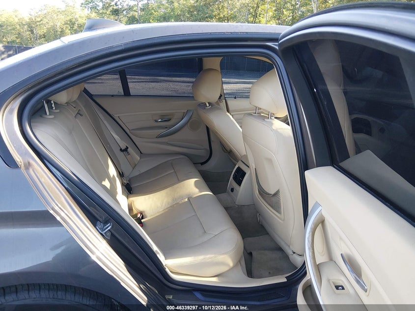 2013 BMW 328I · Фото 8