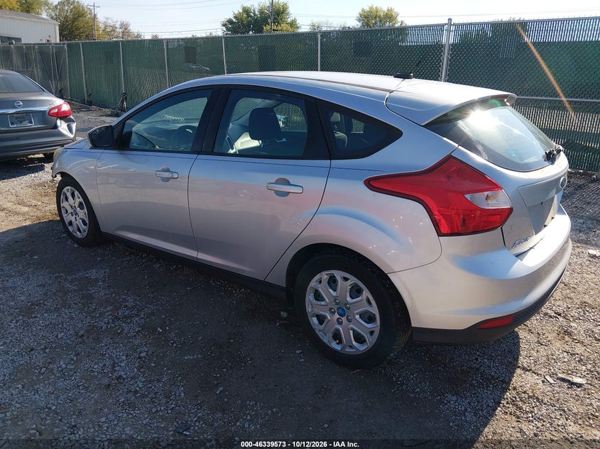 Vin: 1fahp3k20cl127919, lot: 46839832, ford focus se 20123