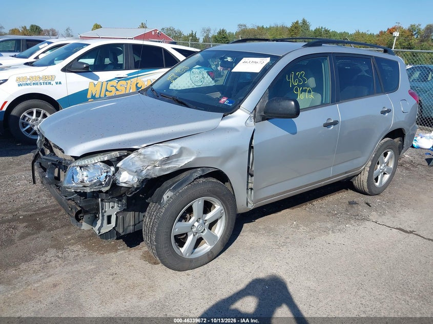 2008 Toyota Rav4 Base V6, Normal Wear & Tear, IAAI, VIN JTMBK33V986049511 — photo 2