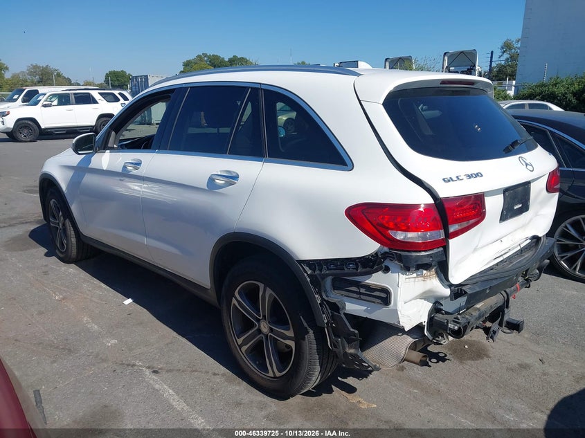 MERCEDES-BENZ GLC 300 - zdjęcie 15