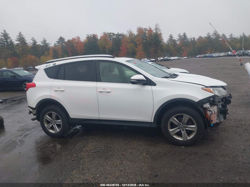TOYOTA RAV4 - zdjęcie 14
