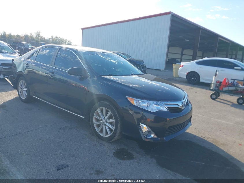 Vin: 4t1bf1fk3eu754124, lot: 46840062, toyota camry xle 2014 img_1