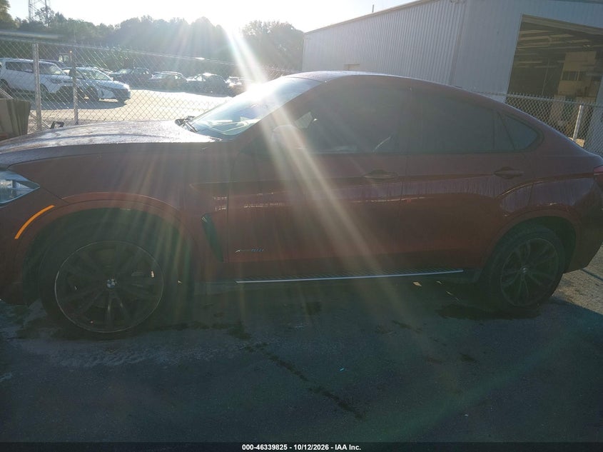 2015 BMW X6 · Фото 14