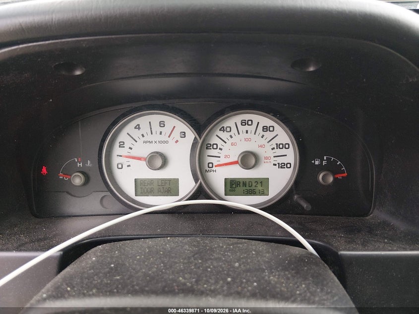 2005 FORD ESCAPE LIMITED · Фото 7